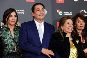 El director d''Incerta glòria', Agustí Villaronga, a la catifa vermella dels Premis Gaudí, el 28 de gener del 2018. ACN