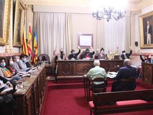 El ple de Vilanova aprova definitivament la internalització del servei de neteja. Ajuntament de Vilanova