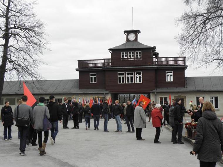 El projecte Buchenwald es converteix en associació per a la memòria de la deportació i la prevenció del feixisme. Projecte Buchenwald