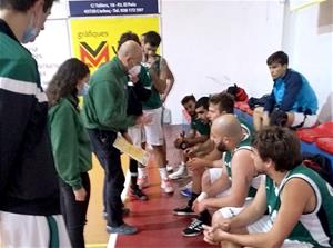 El Sènior A, no va poder debutar aquesta lliga amb victòria, i va caure davant el Casal de Vilafranca,. Eix