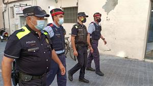 El Vendrell valora mantenir els dispositius policials especials a la zona comercial del centre . Ajuntament del Vendrell