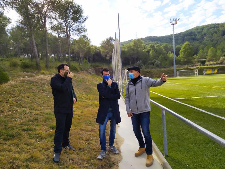 Els antics vestidors del camp de futbol de Canyelles es reconvertiran en espais per a les entitats esportives. Ajuntament de Canyelles