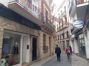 Els carrers de Sitges ja respiren els aromes de carnaval