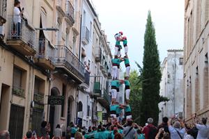 Els Castellers de Vilafranca aixequen castells de 7 després de dos anys d'aturada. ACN