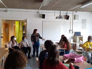 Els instituts Montgròs i Xaloc de Sant Pere de Ribes participen en el projecte Educació per la Pau. Ajt Sant Pere de Ribes