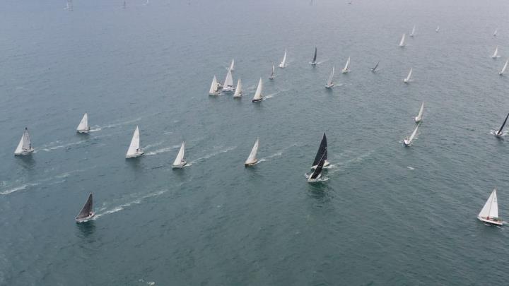 Espectacular 41 edició de la Regata Columbretes des del Club Nàutic de Vilanova. Club Nàutic Vilanova 