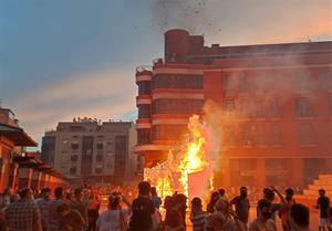 Falles del Vendrell. Eix