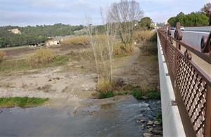 Finalitzen les obres d’integració paisatgística al pont sobre el riu Anoia a Gelida