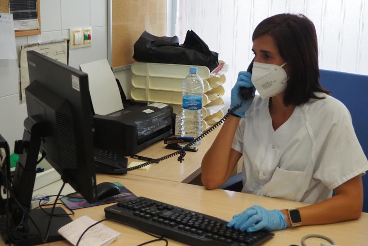 Gairebé la meitat dels professionals de l'atenció primària pregunten sobre detecció de violència de gènere a la consulta. ACN