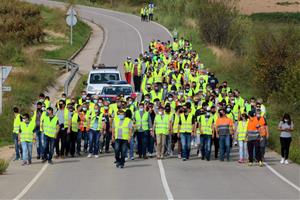 Gran pla general dels treballadors de Robert Bosch a Castellet i la Gornal fent una marxa lenta el 7 d'octubre del 2020 . ACN