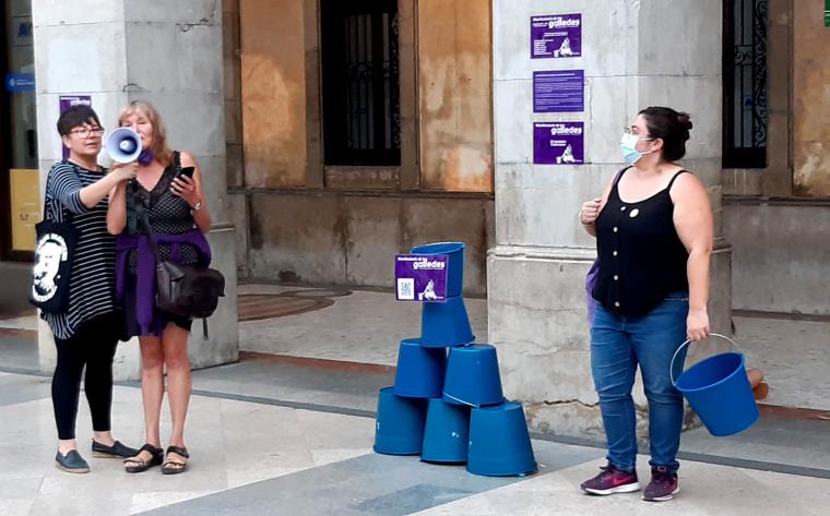 Homenatge de la Frontissa a la manifestació de les galledes. Eix