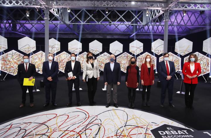 Imatge de grup dels nou candidats a la presidència de la Generalitat a les eleccions del 14 de febrer del 2021 abans del debat electoral a 'La Sexta'.