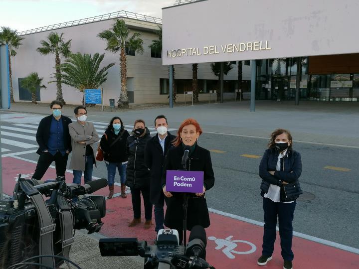 Jéssica Albiach s'ha reunit amb els treballadors de l'Hospital d'El Vendrell. En Comú Podem