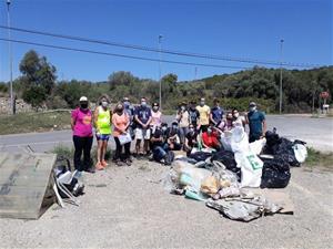 La campanya de neteja ‘Let’s clean up Europe’ recull 213 quilos de brossa a Sitges. Ajuntament de Sitges