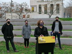 La CUP exigeix que s’apliqui la llei per la igualtat de tracte i la no discriminació i que es garanteixi el dret a l’empadronament. CUP