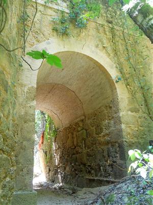 La Diputació proposa adequar el pont de l'Aguilera, al Pla del Penedès, al trànsit actual. Diputació de Barcelona