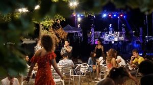 La Festa Major d'Entitats programa una cap de setmana de concerts a la zona esportiva de Vilanova. FME