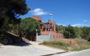 La Guàrdia Civil posa a la venda les casernes de Sant Quintí i Vilafranca