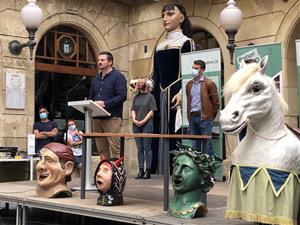 L’Agrupació del Bestiari inicia un projecte pioner a Europa amb l’escaneig en 3D dels gegants i bèsties del Vendrell. Agrupació del Bestiari