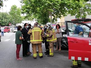 L'Ajuntament de Vilanova decreta dos dies de dol per la mort d'un bomber en l'incendi d'un taller. Ajuntament de Vilanova