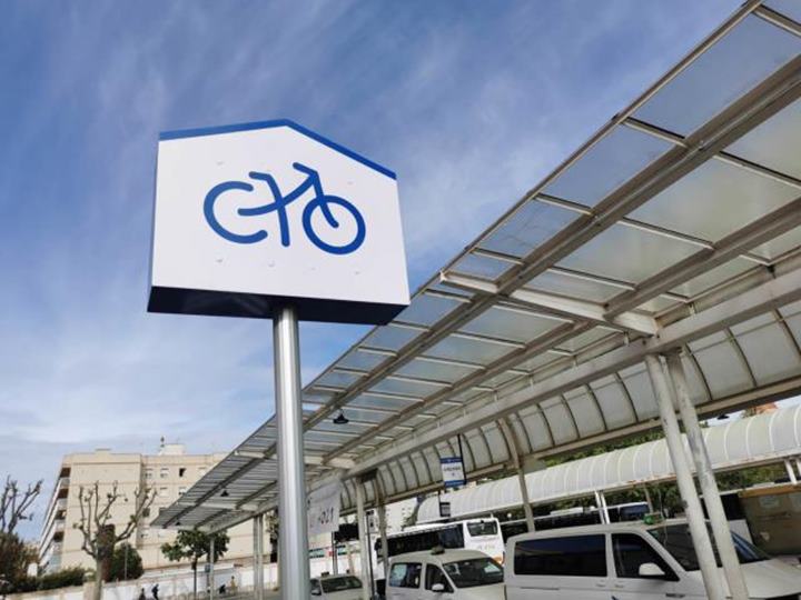 L'aparcament per a bicicletes de l'estació de Vilanova entrarè en funcionament el 14 de juny. Ajuntament de Vilanova