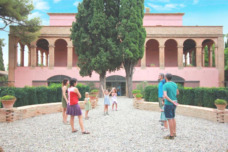 L’Arts i Natura Festival proposa un cap de setmana amb activitats culturals, educatives i solidàries a la Masia d’en Cabanyes. CC Garraf