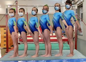 Les gimnastes del Club Gimnàstica Vilanova. Eix