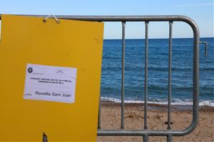 Les platges de Sitges tancades la nit de Sant Joan