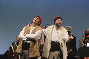 L'exalcalde Sixte Moral i els actors Sergi López i Dafnis Balduz tornen als Pastorets de Vilanova per un dia