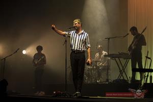 Manel omple de música els Jardins de Terramar. Xavier Prat