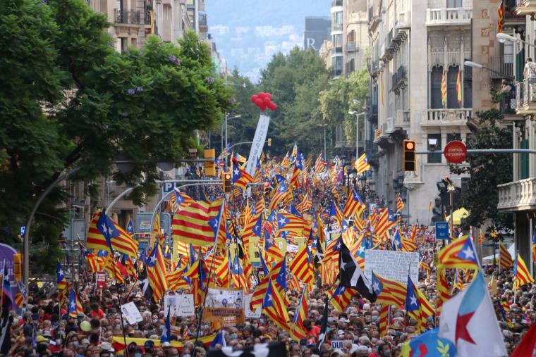 Manifestació de la Diada, amb milers de persones per Via Laietana. ACN / Sílvia Jardí