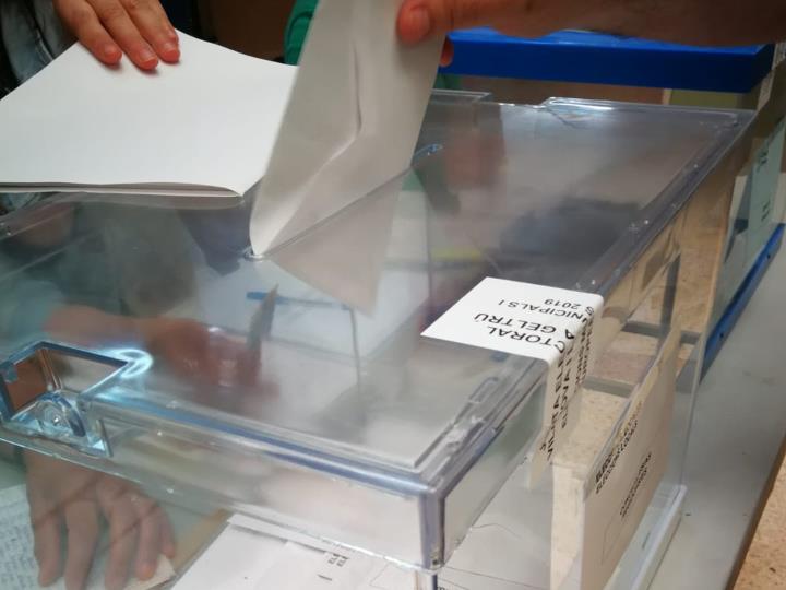 Més d'un centenar de persones vetllaran a Vilanova i la Geltrú per garantir la seguretat sanitària als col·legis electorals. Ajuntament de Vilanova