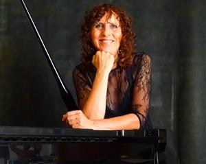 Montse Rios i Rallé, pianista i professora a l'EMM M.Dolors Calvet de Vilafranca. EIX