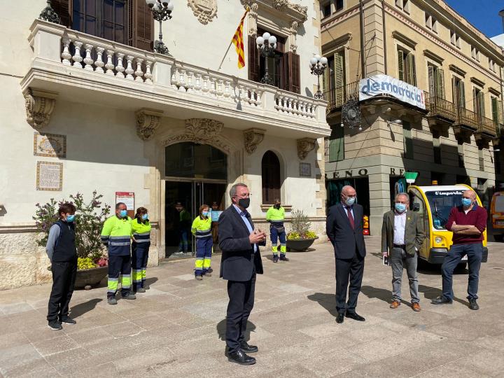 Nou contracte per a la neteja viària de Vilafranca per 2 anys més amb la fundació Mas Albornà. Ajuntament de Vilafranca