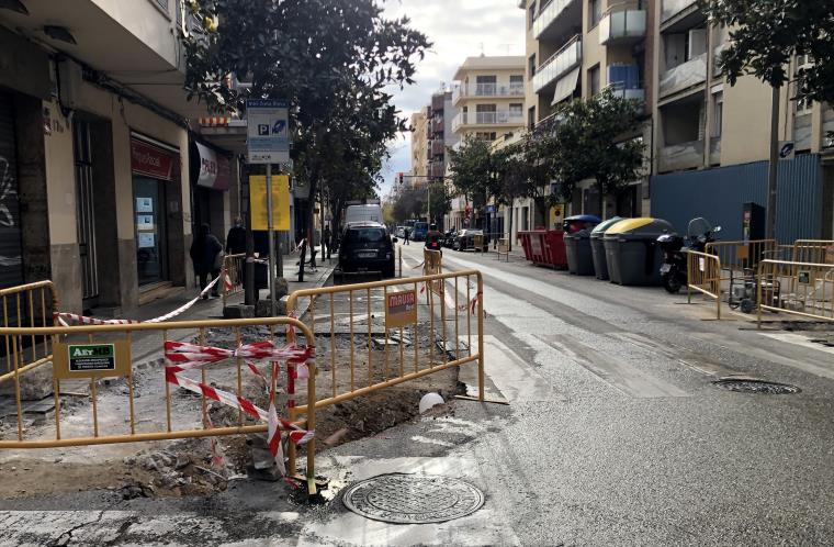 Obres d’adequació del carril bici de la rambla Samà. Eix