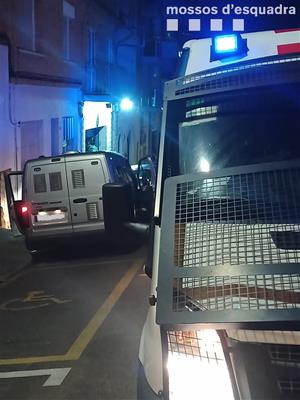 Onze persones denunciades en dos operatius policials a Vilafranca i Sant Sadurní
