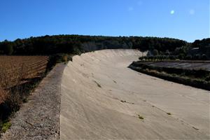 Pla general d'una de les corves del circuit de l'autòdrom de Terramar de Sant Pere de Ribes. ACN