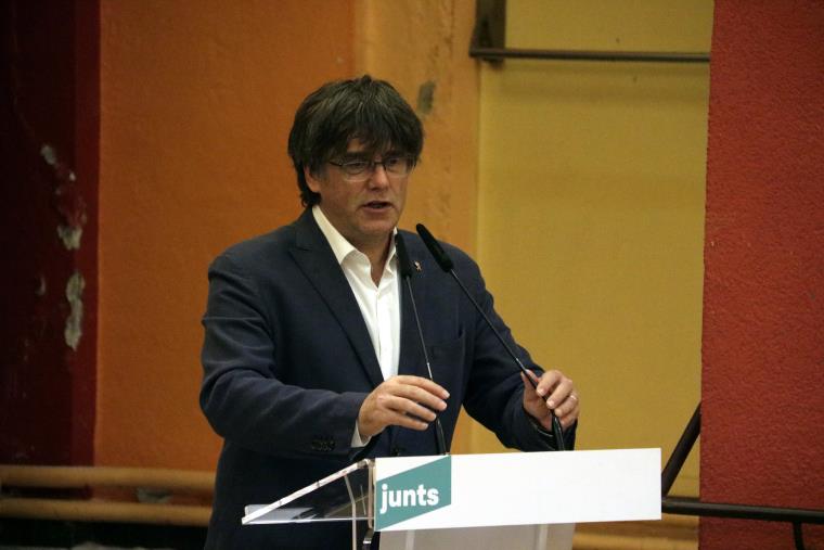 Pla mitjà de l'expresident de la Generalitat, Carles Puigdemont, el 19 de juliol del 2021. ACN