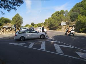 Protesta dels veïns del Prat de Vilanova per denunciar el 