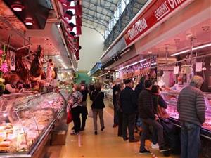 Salut habilitarà punts de vacunació sense cita prèvia als mercats de Vilanova i la Geltrú i de Sant Sadurní d’Anoia. EIX