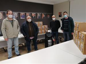 Sant Quintí de Mediona  reparteix 1.000 euros en xecs regal entre els guanyadors de la campanya comercial de Nadal. Ajt Sant Quintí d Mediona