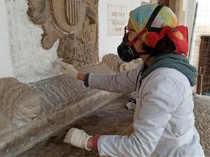 S’inicien les tasques de restauració del sarcòfag paleocristià i elements del l’entorn del Racó de la Calma de Sitges