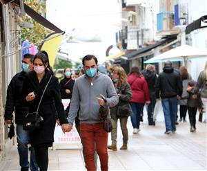 Sitges comença a recuperar el turisme en el primer cap de setmana sense confinament comarcal. ACN