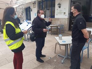 Sitges reforça la campanya de sensibilització per promoure les mesures sanitàries a la restauració . Ajuntament de Sitges