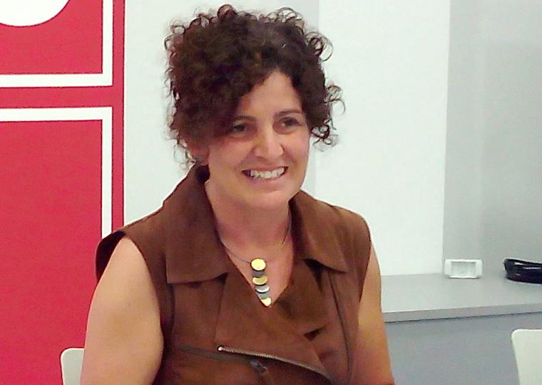 Teresa Llorens Carbonell. Eix