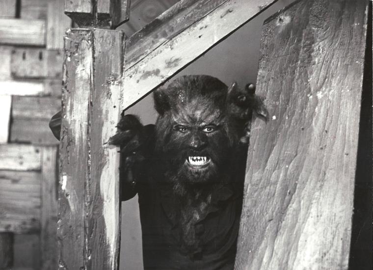 Una imatge d''El retorno del hombre lobo' de Paul Naschy, que forma part de la programació del 54è Festival de Sitges. ACN