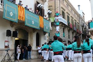 Vilafranca viu un Sant Fèlix reivindicatiu per reclamar un protocol que permeti fer castells sense límit de persones