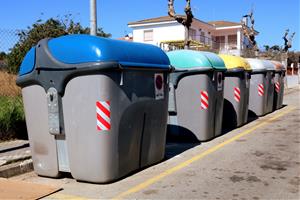 Vilanova constata que a la ciutat hi falten el 25% dels contenidors i reclama a l'empresa concessionària que els reposi
