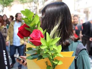 Vilanova es prepara per viure la diada de Sant Jordi al carrer. Ajuntament de Vilanova
