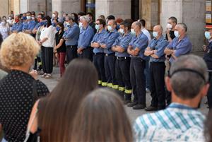 Vilanova plora la mort d'un bomber de 30 anys en un incendi en la seva segona guàrdia al cos. Xavier Prat